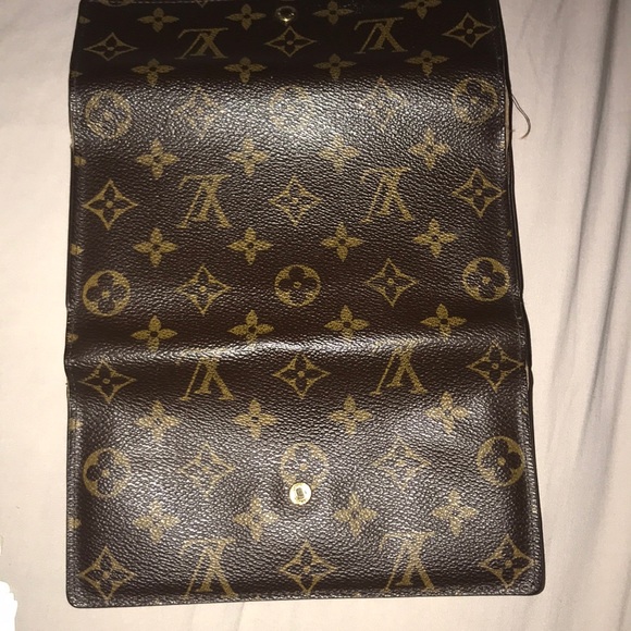 Louis Vuitton long wallet - Picture 6 of 7